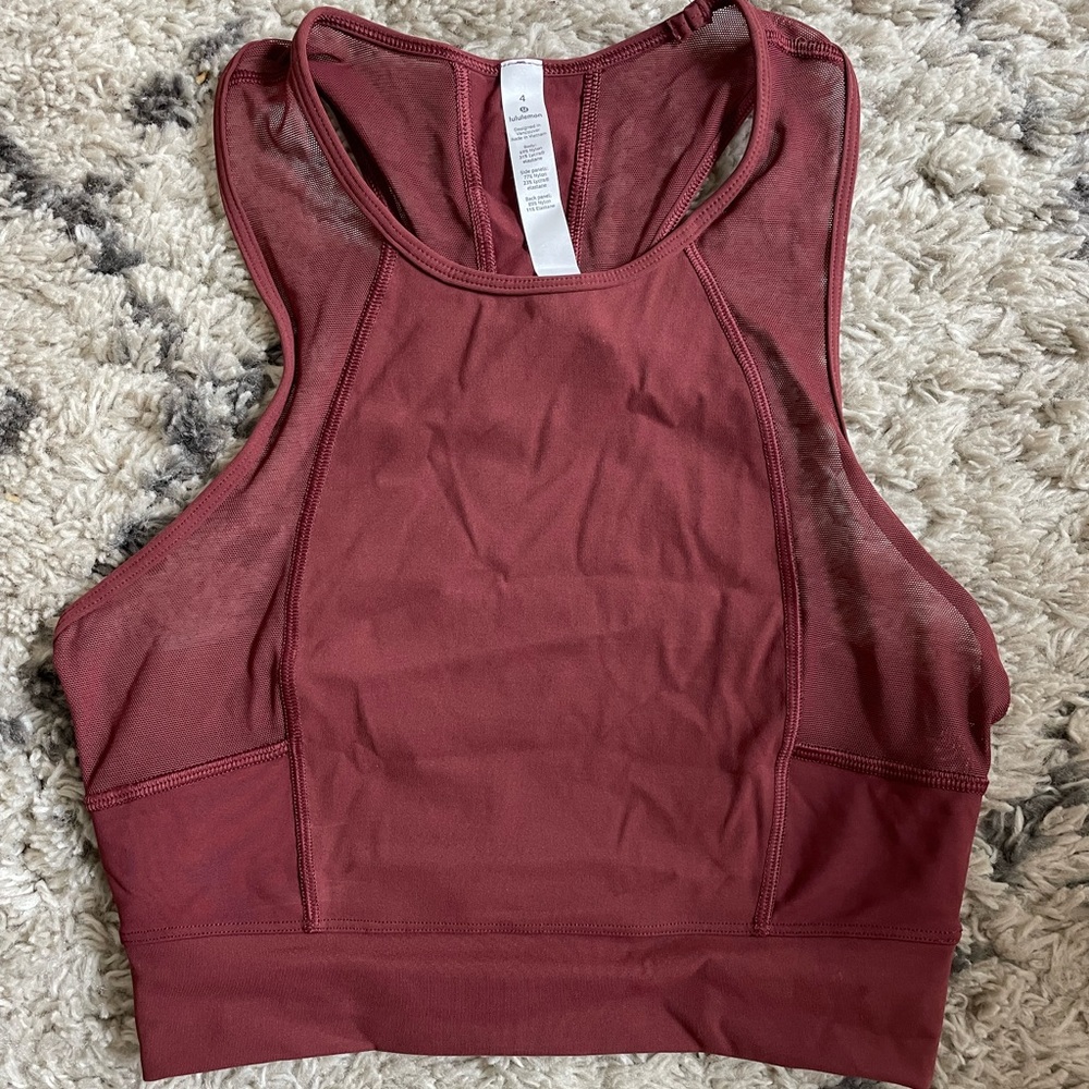 Lululemon crop top